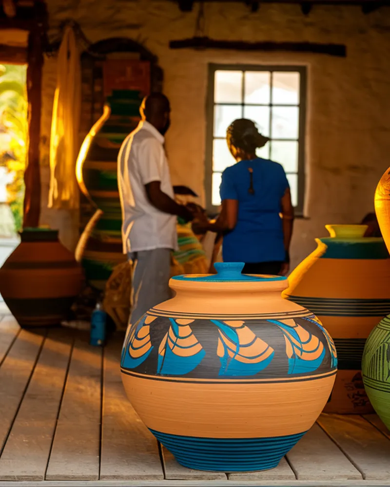L'Art de la Création : Quand les Mains Guadeloupéennes Façonnent l'Excellence
